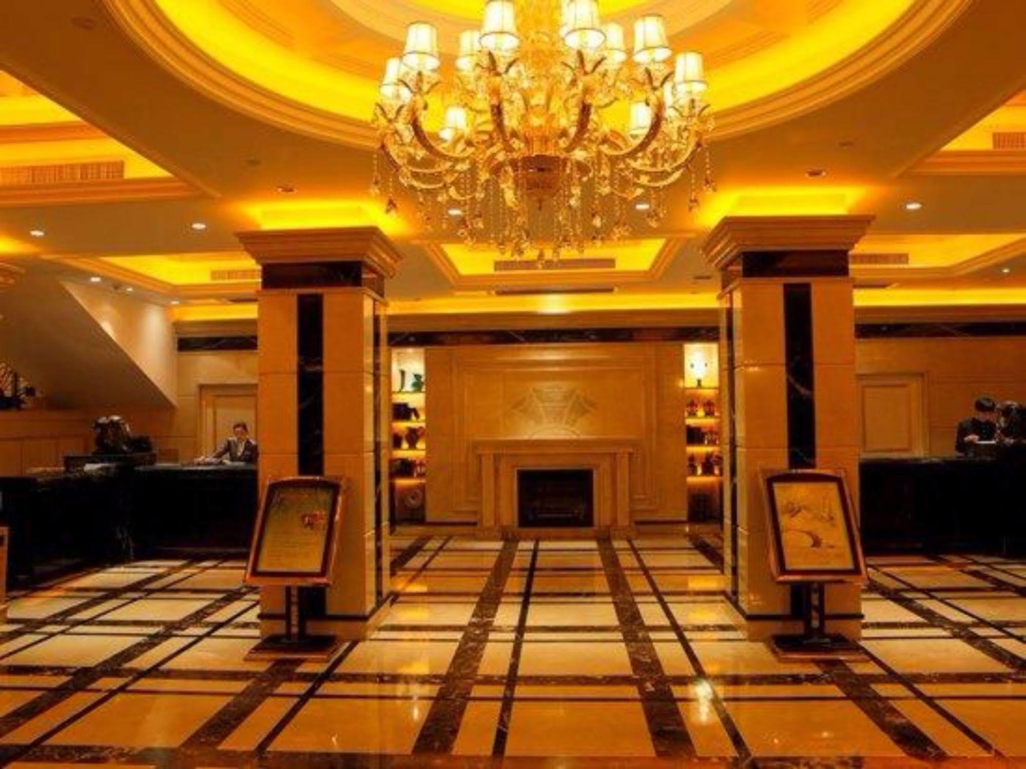 Jingli Hotel Nankín Exterior foto